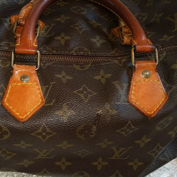 Authentic Louis Vuitton Speedy 35 - Picture 5 of 15